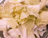 ワインに合う♪白菜と豚肉のきのこ炒め作り方1写真