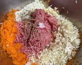 ロシアの味！玉ねぎの花咲き人参バーグ作り方3写真
