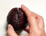 巣ごもりアボカドの一味唐辛子がけ作り方4写真