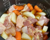 炊飯器で簡単！鶏と大根と人参の煮物作り方2写真