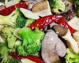 鶏レバーのアヒージョ作り方2写真