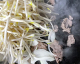 牛とピーマンともやしの中華炒め作り方1写真