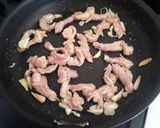 ピーマンと鶏せせりの塩焼きそば作り方3写真