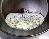 イカの塩辛と冷凍フライドポテトのパスタ作り方2写真