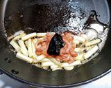 イカの塩辛と冷凍フライドポテトのパスタ作り方4写真