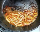 イカの塩辛と冷凍フライドポテトのパスタ作り方5写真