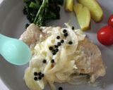 生胡椒の塩漬けをそえた鶏もものフリカッセ作り方6写真