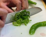 簡単★万願寺とうがらしのペペロンチーノ作り方1写真