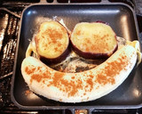 外ごはん　さつまとバナナのバター焼き作り方1写真