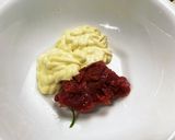 簡単　チーズのマヨ梅和え作り方3写真