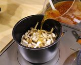 きのこたっぷり煮込みハンバーグ【電気】作り方5写真