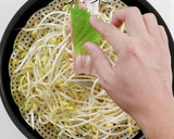 蒸すから旨い！豚バラと豆もやしの蒸し鍋作り方6写真