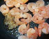 帆立だしでむきエビとチンゲン菜の中華炒め作り方3写真