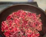 簡単!牛こま肉がご馳走に*絶品赤ワインソース作り方2写真