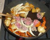 新じゃがで、ご飯がすすむ炒め肉じゃが♪作り方3写真