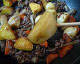 新じゃがで、ご飯がすすむ炒め肉じゃが♪作り方7写真