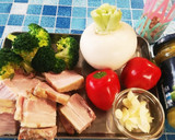 旬の野菜とベーコンのジェノベーゼ炒め作り方3写真