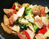 旬の野菜とベーコンのジェノベーゼ炒め作り方8写真