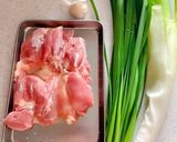 鶏もも肉で韓国風水炊き作り方1写真