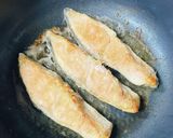 鮭のムニエルきのこクリームソースがけ作り方5写真