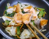 簡単！銀鮭の野菜炒め　ごま風味作り方6写真