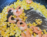 冷凍#コーンエビほうれん草バターマヨ炒め作り方5写真