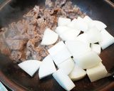 超簡単!牛肉と大根と豆腐の甘辛煮込み!作り方8写真