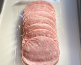 厚切りソーセージとチーズ卵の簡単サンド作り方1写真