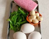 絹さやとかまぼこの卵とじ作り方1写真