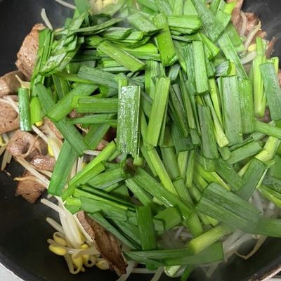 生姜たっぷり♪ 厚切り、レバニラ by ぽんた（お酒大好き