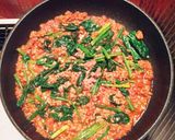 挽き肉とほうれん草のトマトソースパスタ作り方4写真
