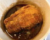 簡単パーティ料理にも！豚肩ロースの紅茶煮作り方4写真
