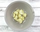 レンジで簡単♪ハムとコーンのポテトサラダ作り方3写真