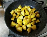 ナッツとごま入り★じゃが芋の味噌炒め作り方4写真
