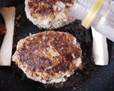 ワインに合う♪きのこ入りハンバーグ作り方6写真