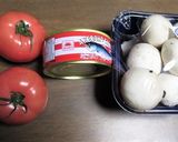 クリスマスメニュー☆トマトと鮭缶のサラダ作り方1写真