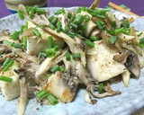 W使い♪　舞茸とはんぺんのごま油マヨ炒め作り方4写真