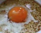 チキンラーメンの釜玉風油そば作り方2写真