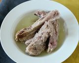 スープも美味しい！豚スペアリブの塩煮込み作り方6写真