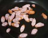 簡単！ウインナーと玉ねぎのコンソメ炒め作り方4写真