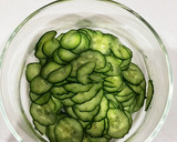 母の味　えのきときゅうりの和え物作り方1写真