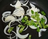 簡単！ウインナーと玉ねぎのコンソメ炒め作り方7写真