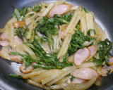 簡単！春菊とじゃがいもの炒め物作り方4写真