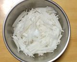 超簡単☆春雨サラダ風！激うま大根サラダ♫作り方1写真
