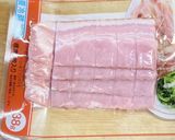 玉ねぎ、ベーコンの簡単コンソメスープ作り方1写真