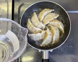 簡単・時短餃子とチーズフォンデュ作り方2写真