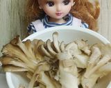 リカちゃん♡舞茸もずく卵炒め作り方1写真