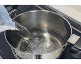 とん足の甘辛煮★動画あり★作り方1写真