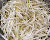 ☆簡単☆豚バラともやしの中華炒め作り方1写真