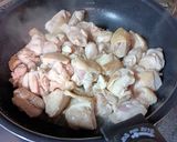 牛乳大量消費！鶏もも肉のクリーム煮作り方2写真